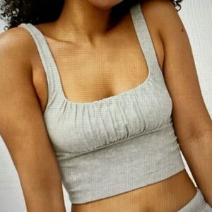 Aritzia Gray tank